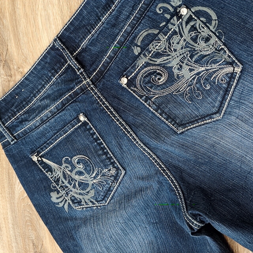 ❤️👖😃 Royalty Dark Blue Women's Capris size 8 ❤️👖😃 - Picture 11 of 11